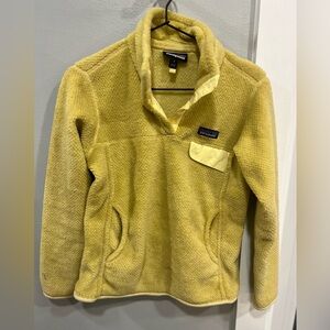 Patagonia women’s retool pullover